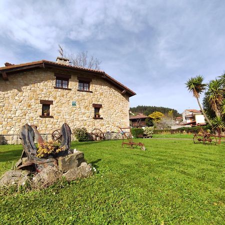 Asturias Apartamentos Rurales Naveces Екстер'єр фото