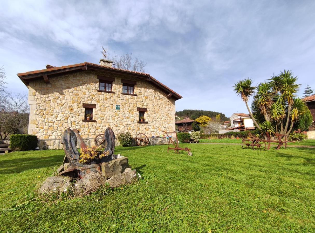 Asturias Apartamentos Rurales Naveces Екстер'єр фото